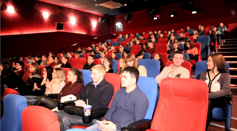 Фонд кино выделил 1 млрд рублей на модернизацию кинотеатров в небольших городах