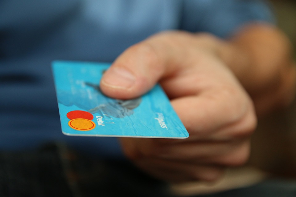 В Башкирии мужчина украл 90 тысяч с банковской карты собутыльника
