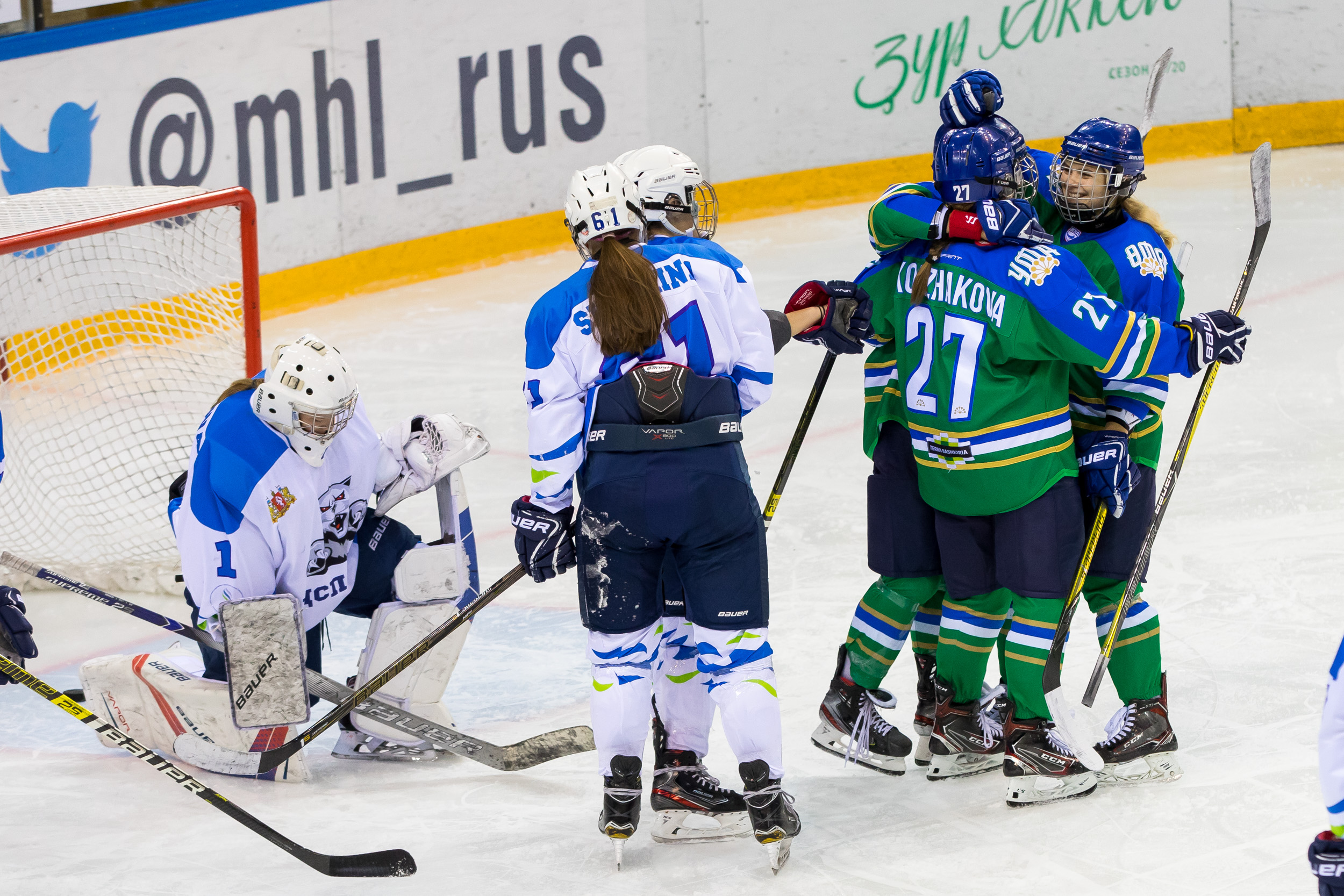 Уфимская «Агидель» одержала две уверенные победы над аутсайдером Женской хоккейной лиги