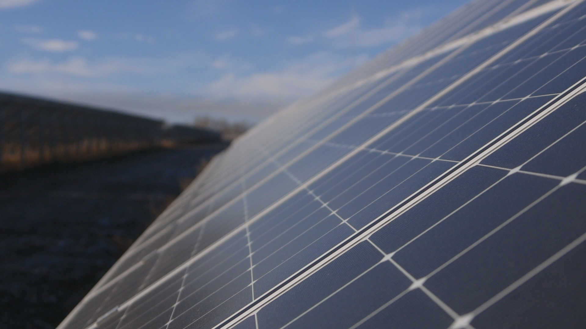 В Оренбуржье начали строительство двух новых солнечных электростанций
