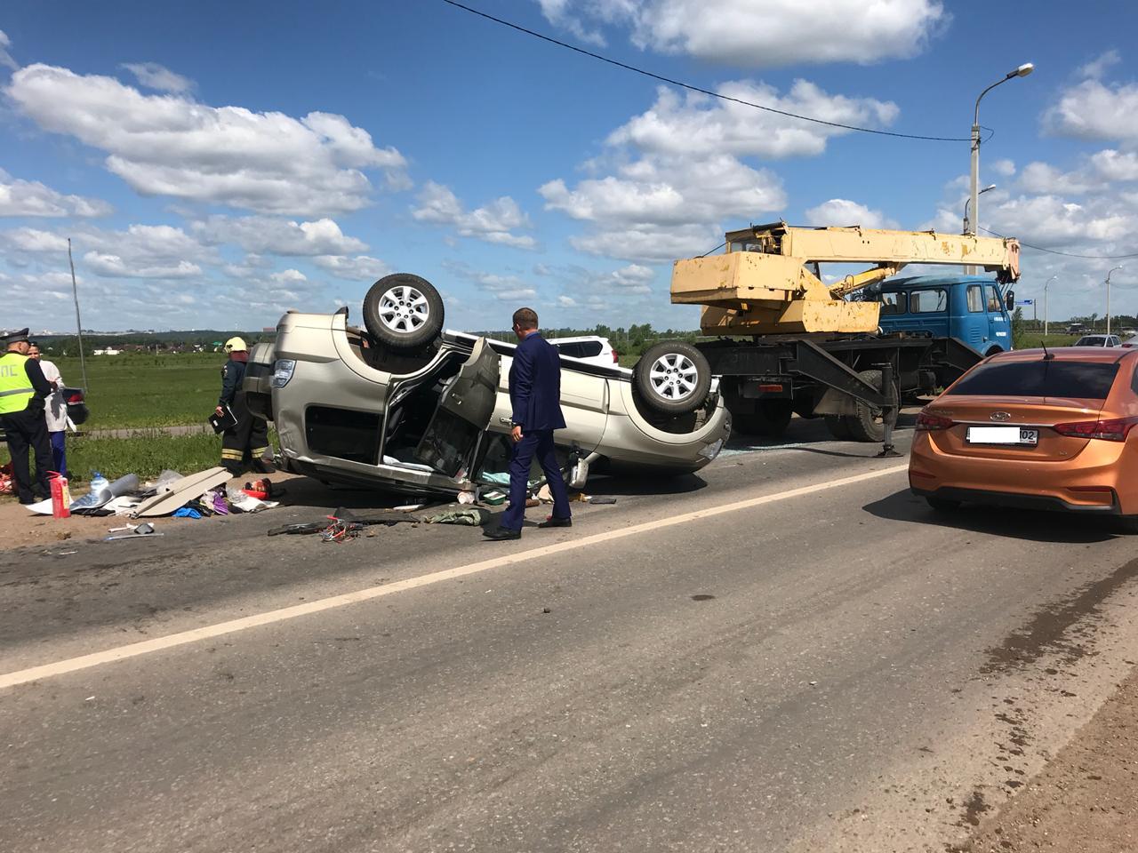 Уф дтп. Авария перевернутой машины Джипы. Аварии в Уфе за последние 3.