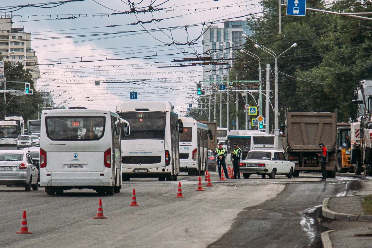 В Минтрансе Башкирии признали, что в Уфе есть проблема с переполненными  автобусами - Новости - Уфа - UTV