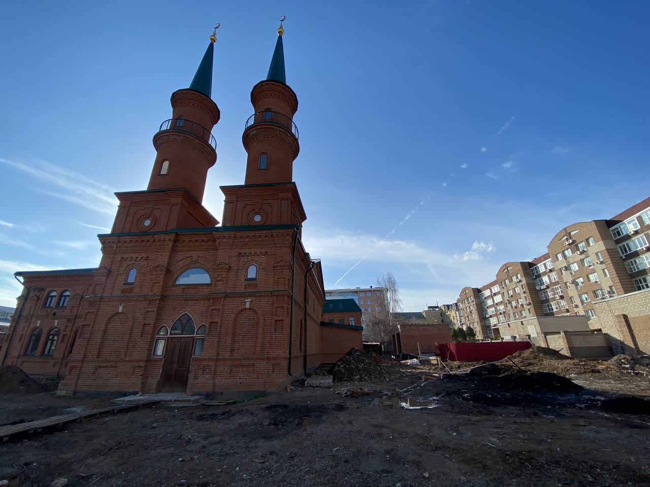 У мечети возле уфимского «Арт-Квадрата» появится сухой фонтан - Новости -  Уфа - UTV