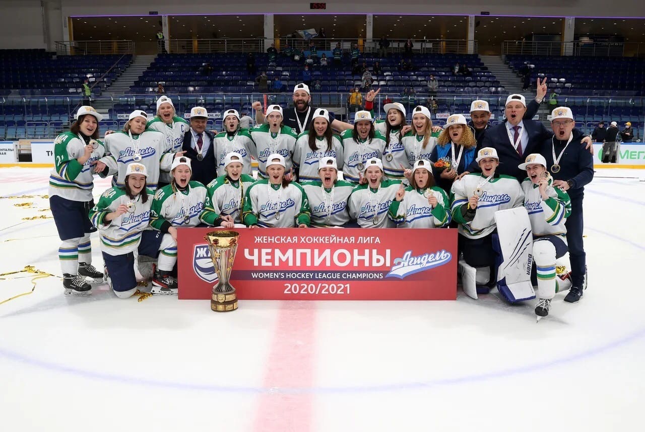 Уфимская «Агидель» стала чемпионом Женской хоккейной лиги