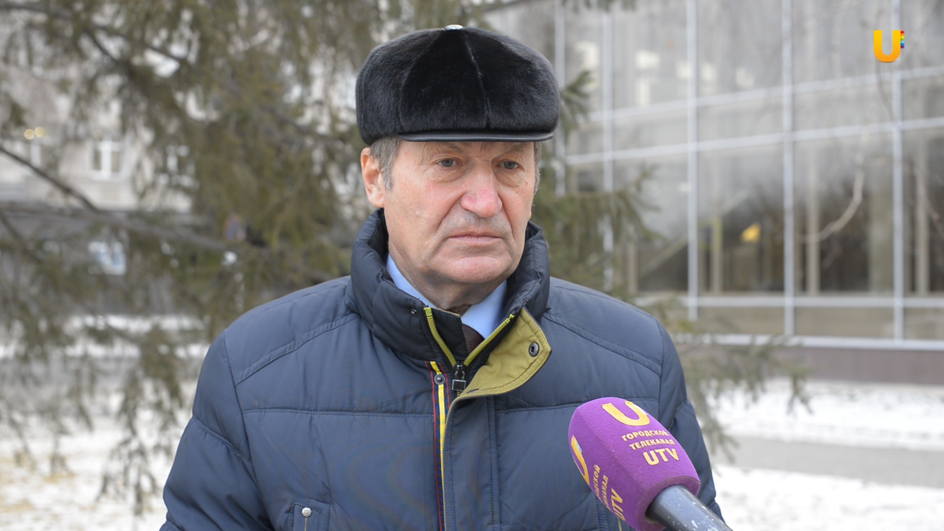 Оренбургского депутата Владимира Фролова все-таки лишили права слова на два заседания