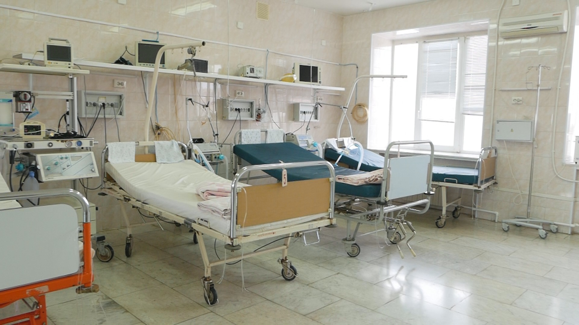 Главный корпус второй областной больницы в Оренбурге снова стал ковид-центром