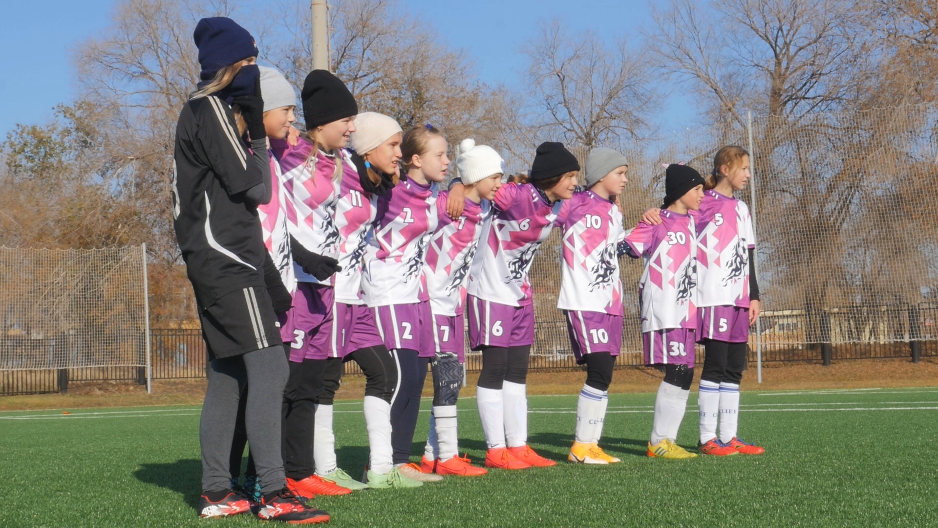 Есть ли перспективы у женского футбола в Оренбурге?