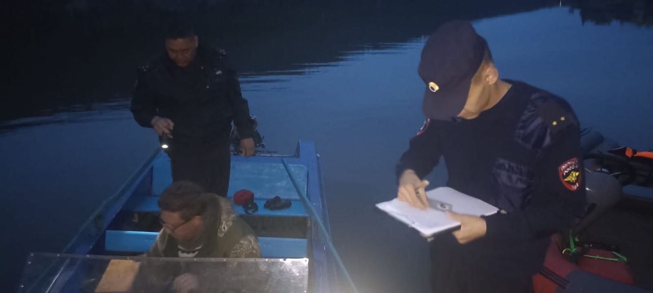 Сотрудники Минэкологии Башкирии устроили погоню за браконьерами на лодке