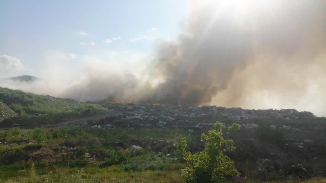 Прокуратура начала проверку по факту пожара на свалке в Кувандыке