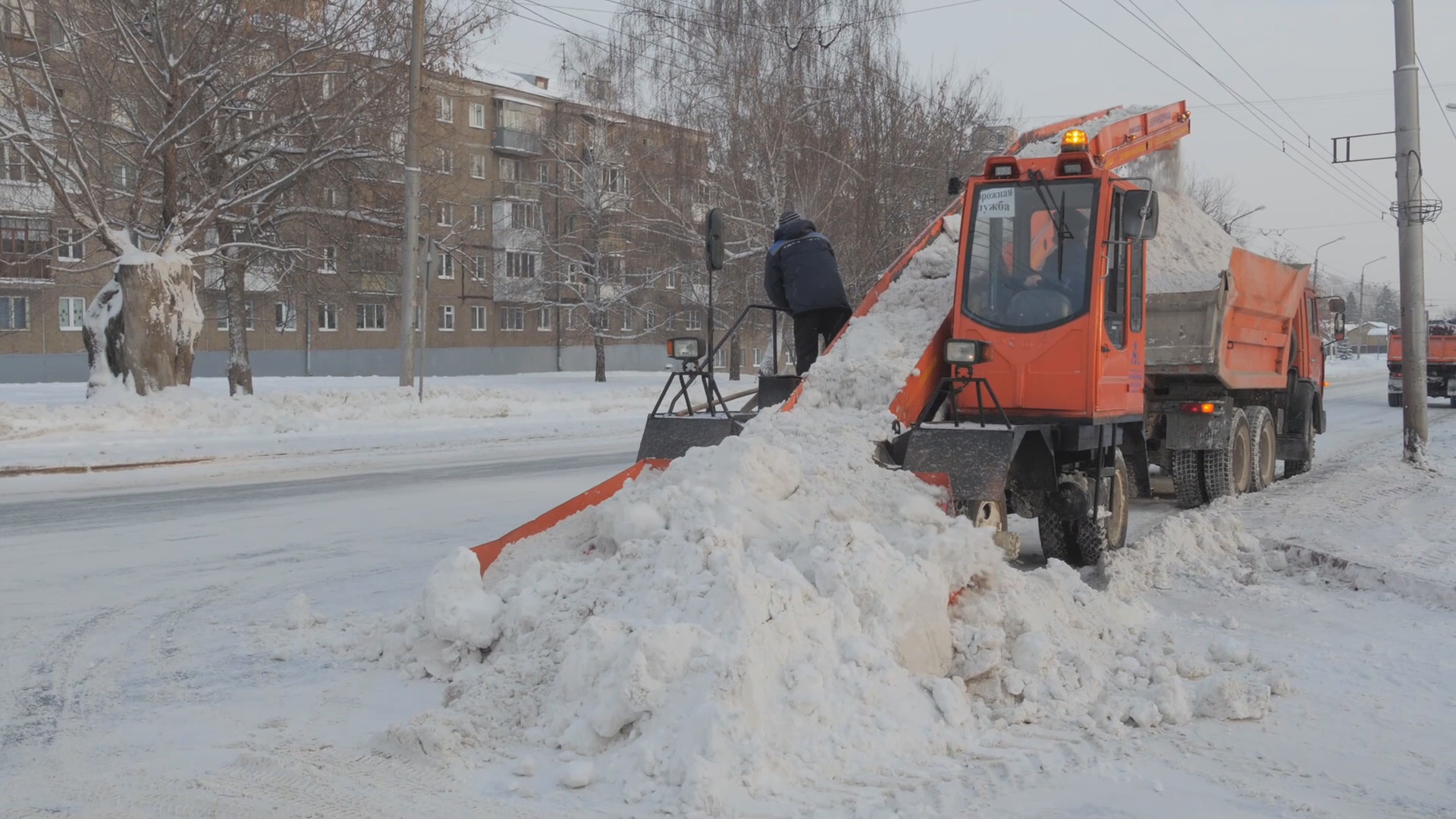 В мэрии Уфы рассказали, как будут убирать снег с городских улиц предстоящей зимой