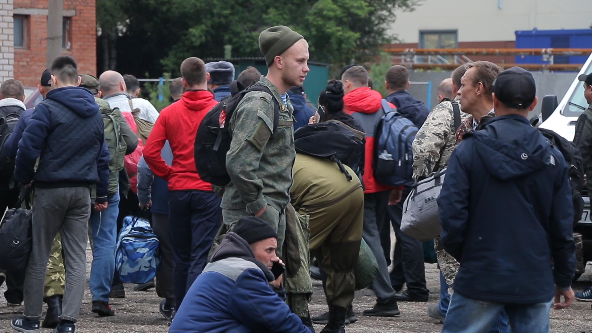 Замена мобилизованных. Мобилизация в городах. Проводы в армию. Призывники мобилизация. Призывники в Башкирии.