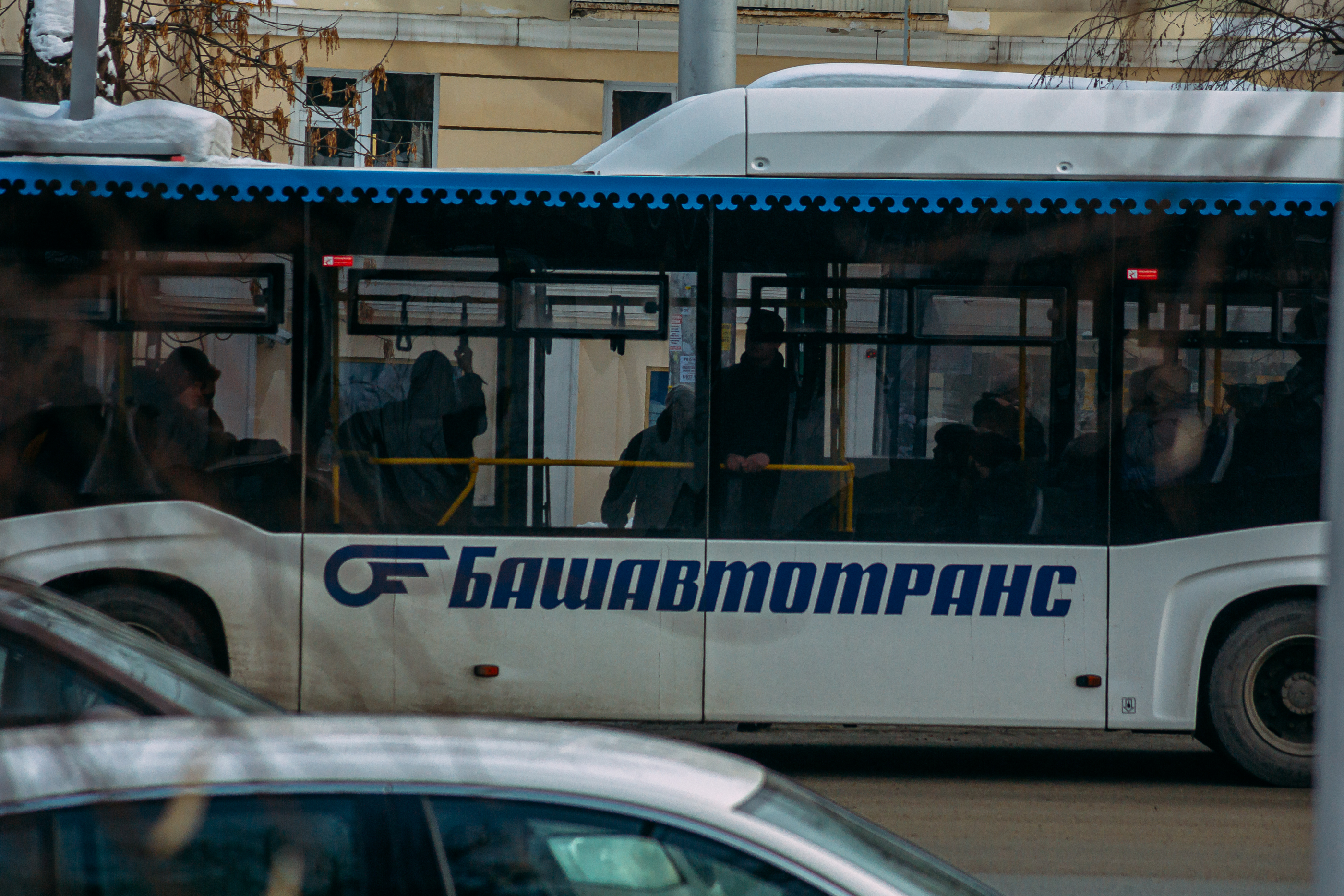 Кондуктор «Башавтотранса» в четыре раза перерабатывала смены и умерла -  Новости - Уфа - UTV