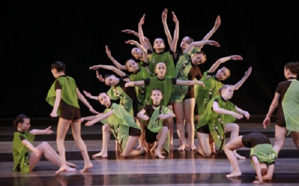 Детский коллектив из Орска одержал победу в танцевальном конкурсе в Москве