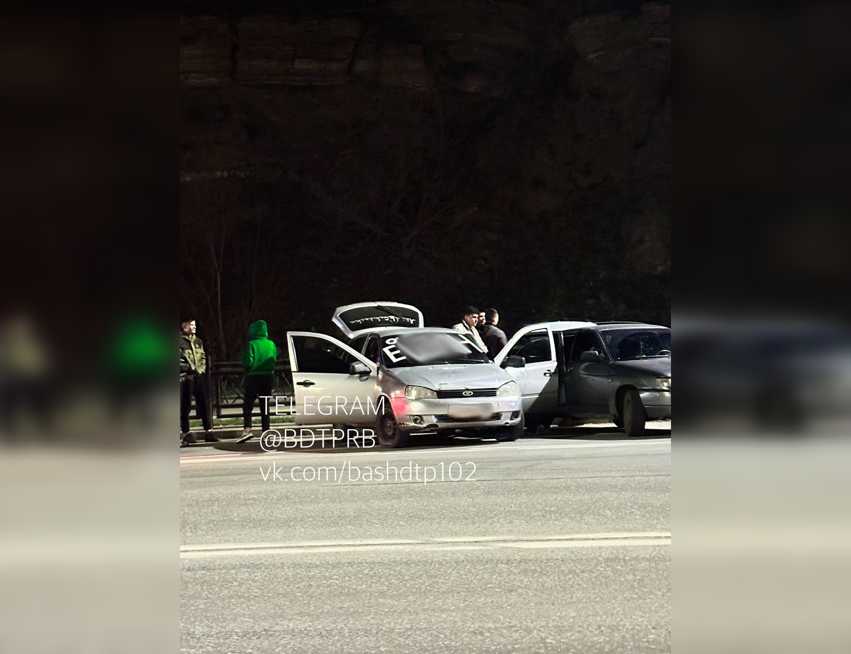 «Е***н»: в Уфе задержали 21-летнего водителя, который украсил лобовое стекло сомнительной надписью