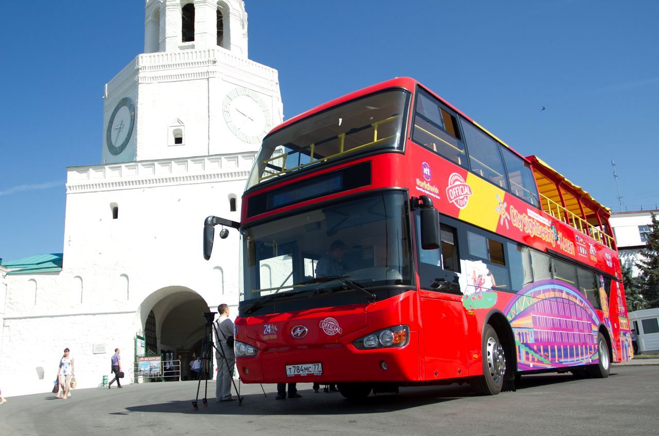 Двухэтажные туристические автобусы City Sightseeing Russia