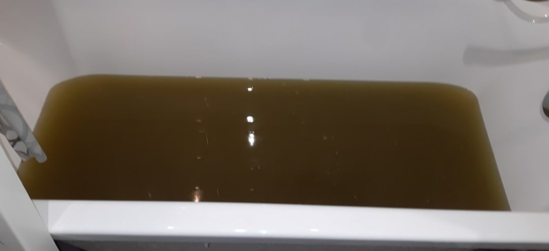 «Унитаз и ванная в нечистотах»: в Уфе из-за мороза замерзли канализационные трубы