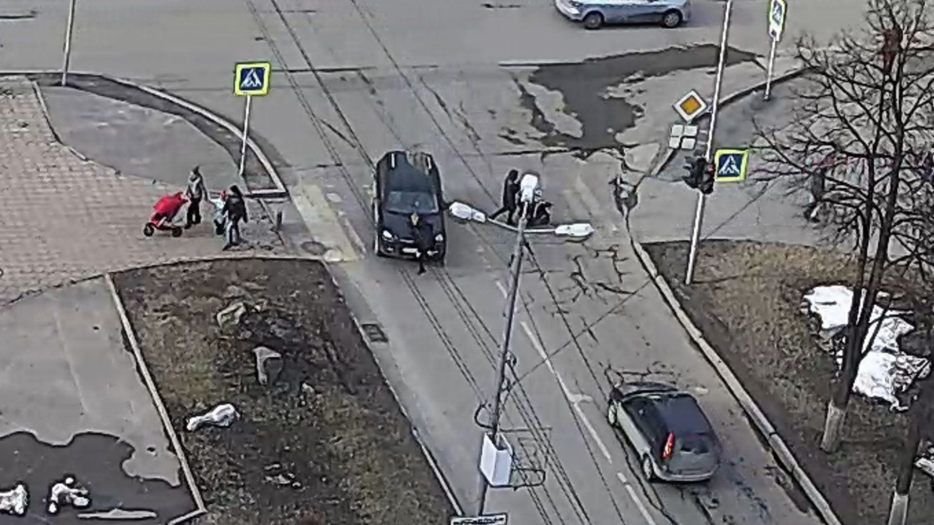 В Уфе 70-летний водитель авто сбил женщину на пешеходном переходе