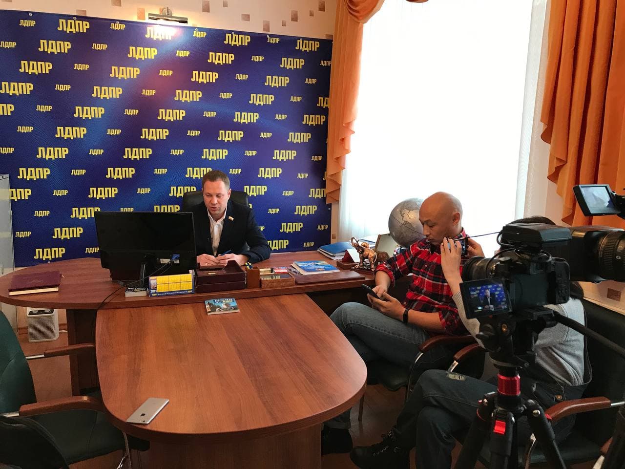 Исключённый из ЛДПР оренбургский депутат Сергей Николаев заявил, что будет оспаривать решение партии