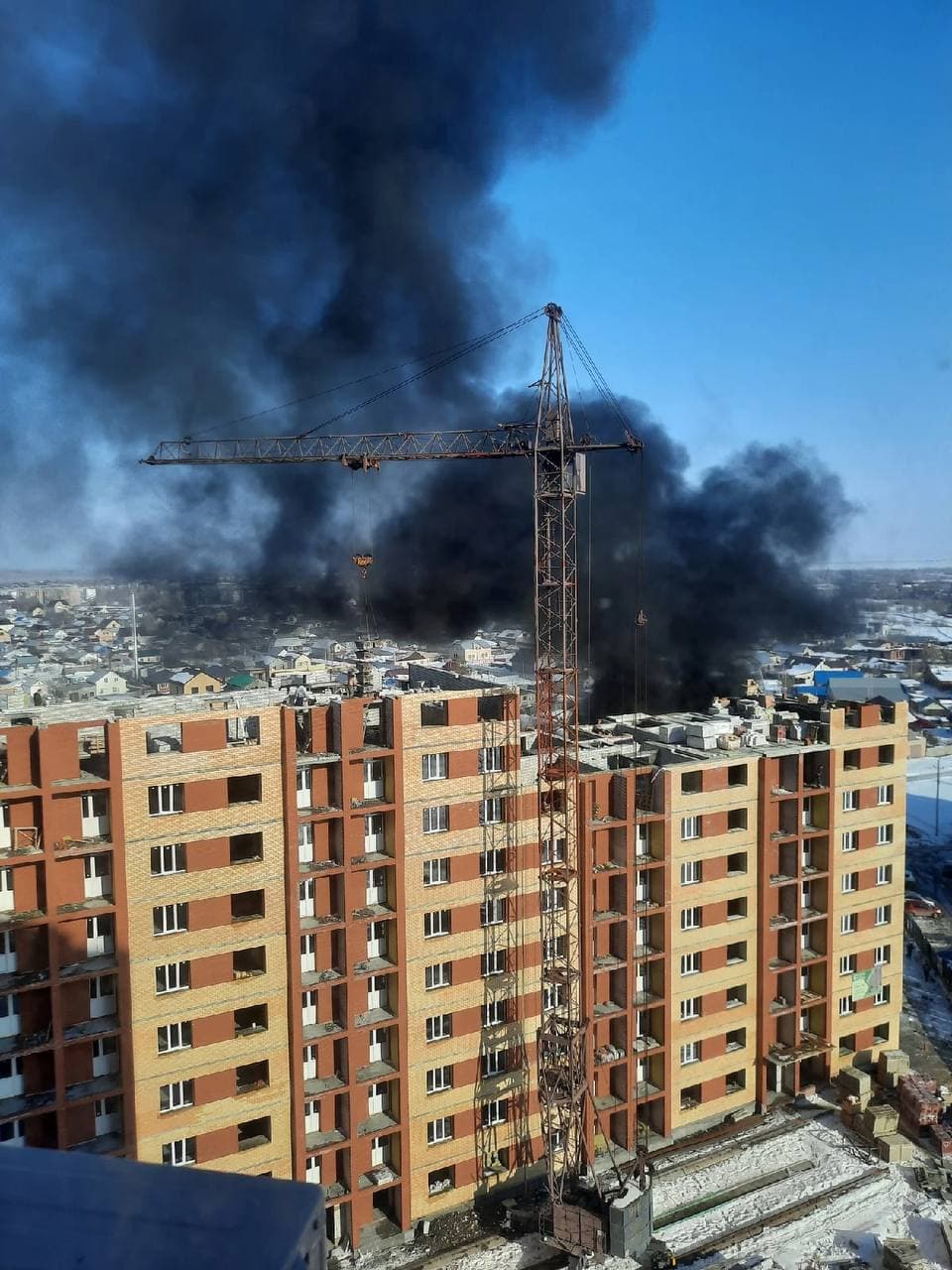 В Оренбурге загорелся строящийся дом на улице Ямашева - Новости Оренбуржья  - Уфа - UTV