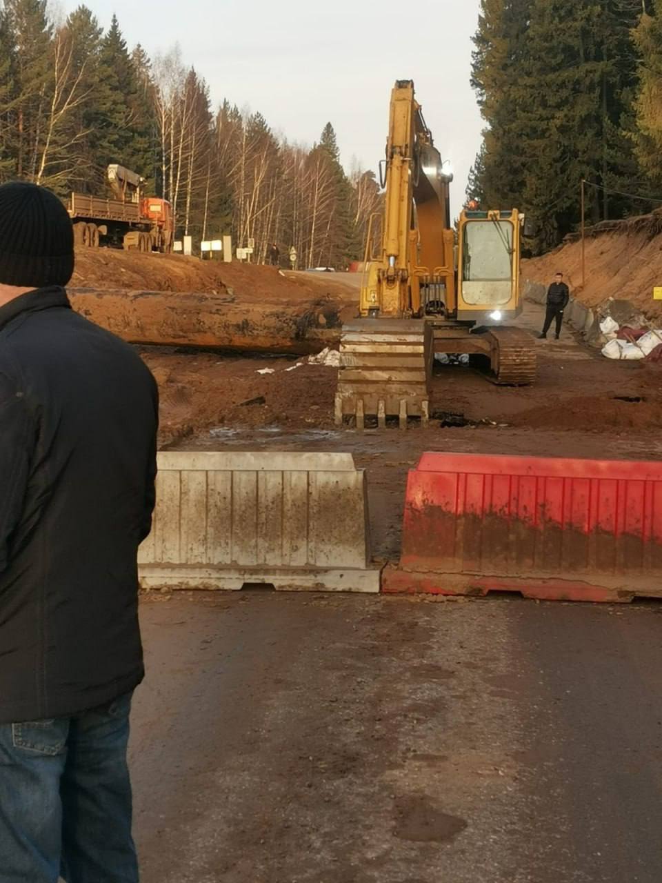 В Башкирии из-за половодья смыло мост: дорога Нефтекамск-Дюртюли закрыта