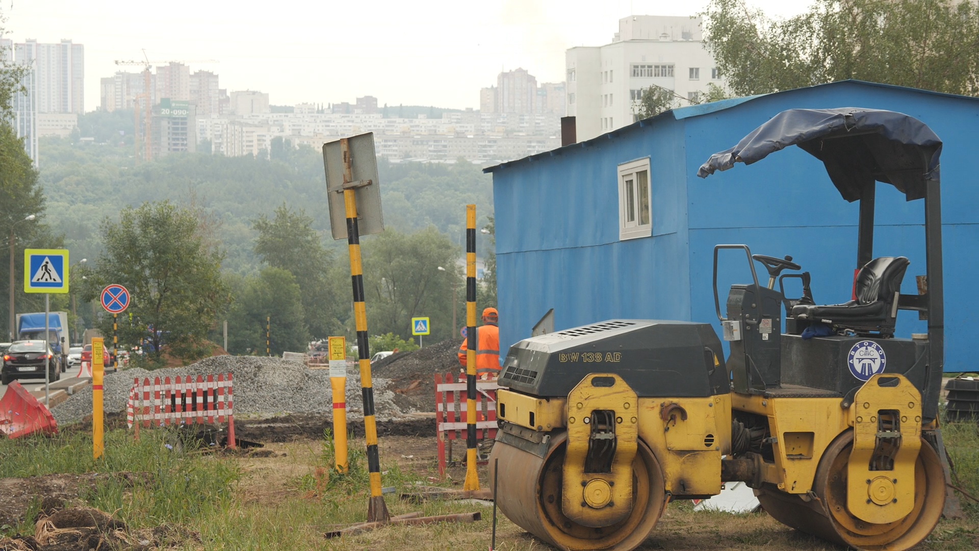 В поселке под Уфой отремонтируют дорогу перед школой за 25,9 миллиона рублей