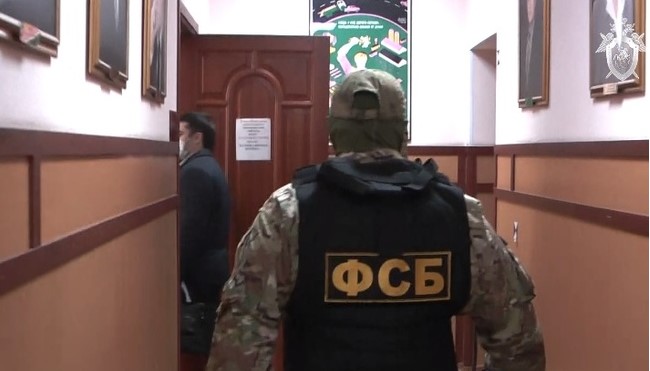 В Уфе сотрудники ФСБ изъяли у жителя крупную партию наркотиков