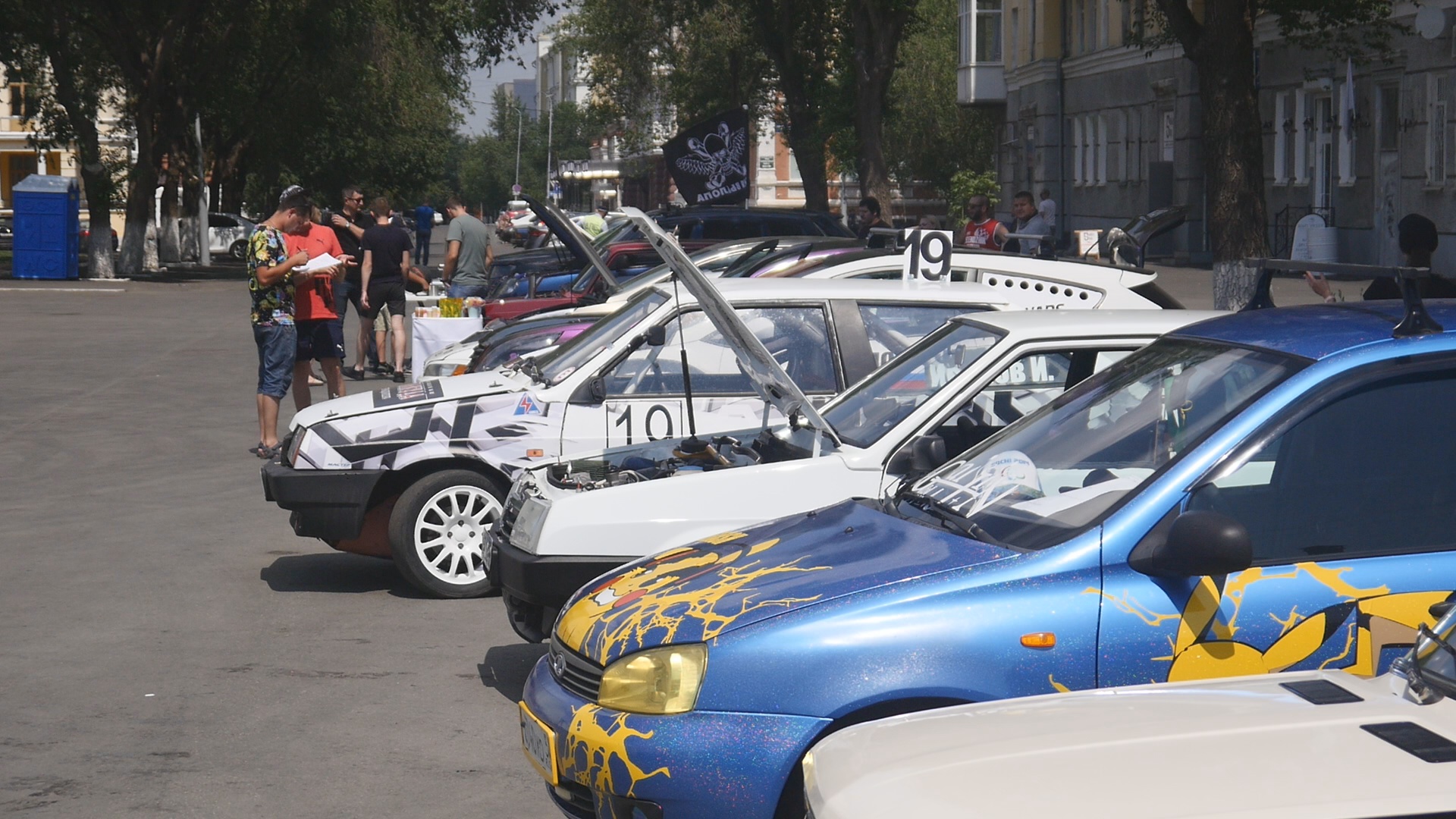 В Оренбурге выбрали самых громких и креативных автолюбителей AUTOFEST 2021  - Новости Оренбуржья - Уфа - UTV