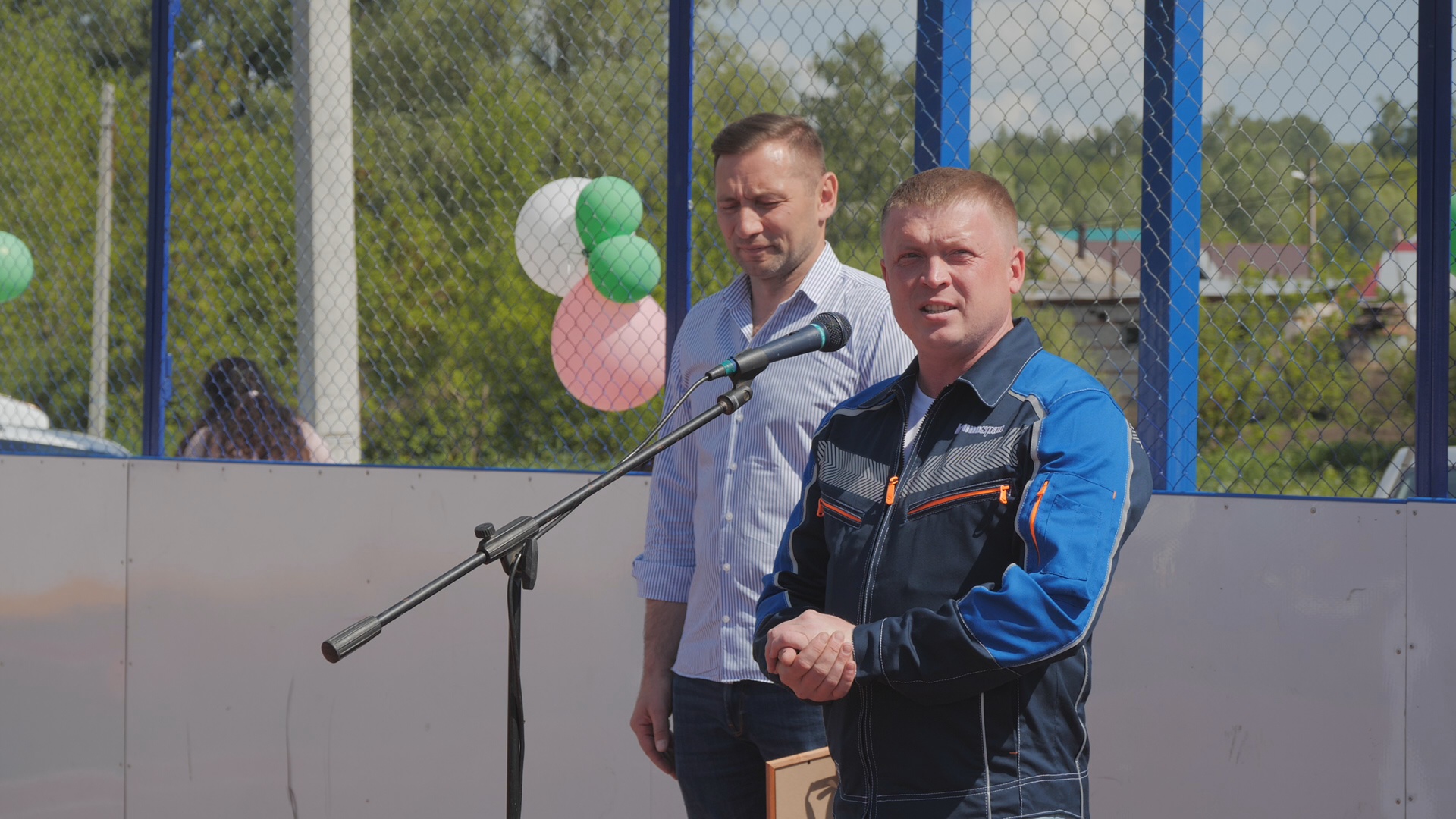 Кроношпан» открыл современную спортплощадку в башкирском селе - Новости -  Уфа - UTV